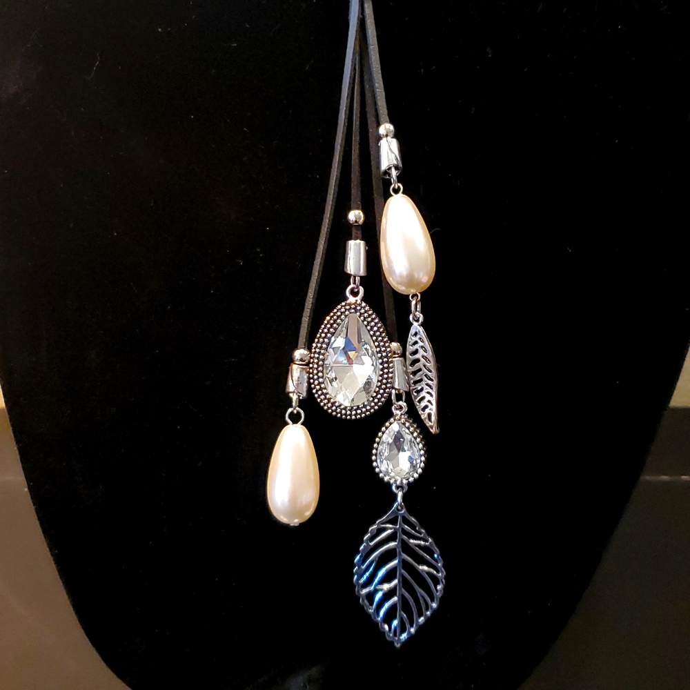 Silver-plated- 4 dangling pc.  Necklace.